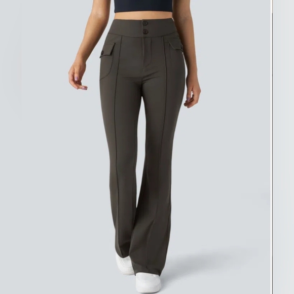 Halara High Waisted Side Flap Pocket Flare Cargo Pants Medium Hazelnut Black New - Picture 1 of 8